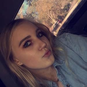 Meet your Posher, Allissa